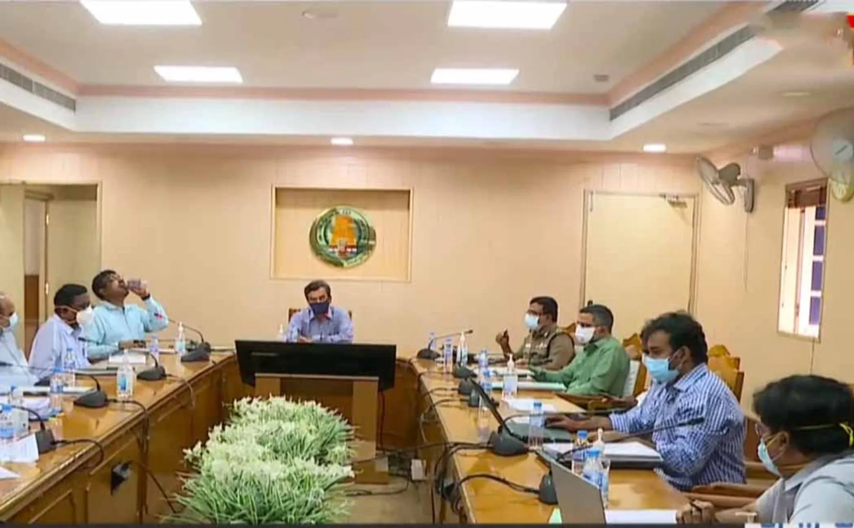 TAMILNADU CHIEF SECRETARY DISCUSSION WITH DISTRICT COLLECTORS 